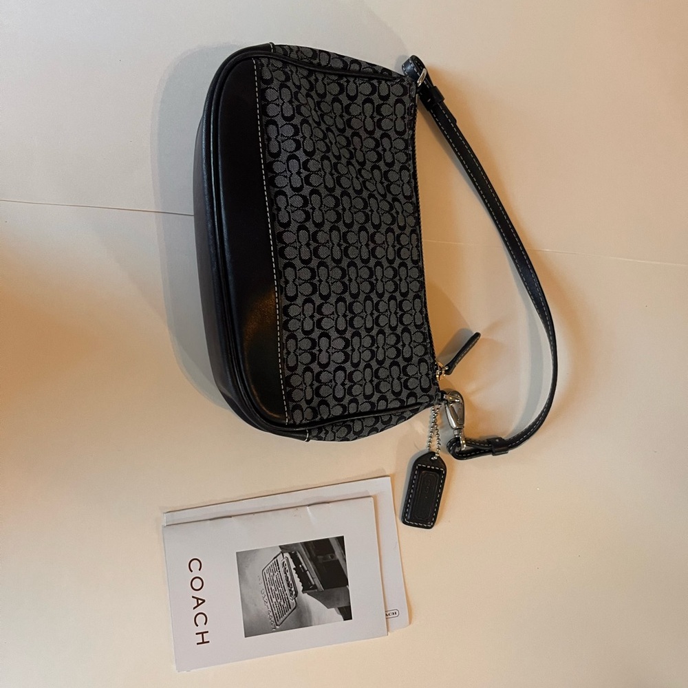 Coach Signature Shoulder Bag navy